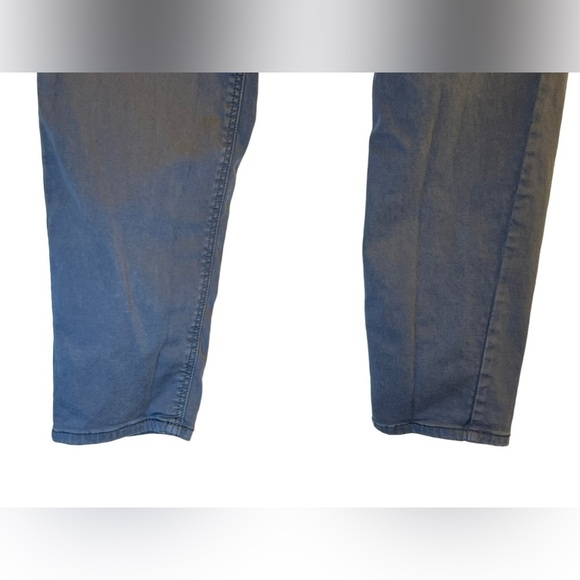 Old Navy Rockstar Super Skinny High-Rise Gray Jeans Size 12 - Picture 2 of 7